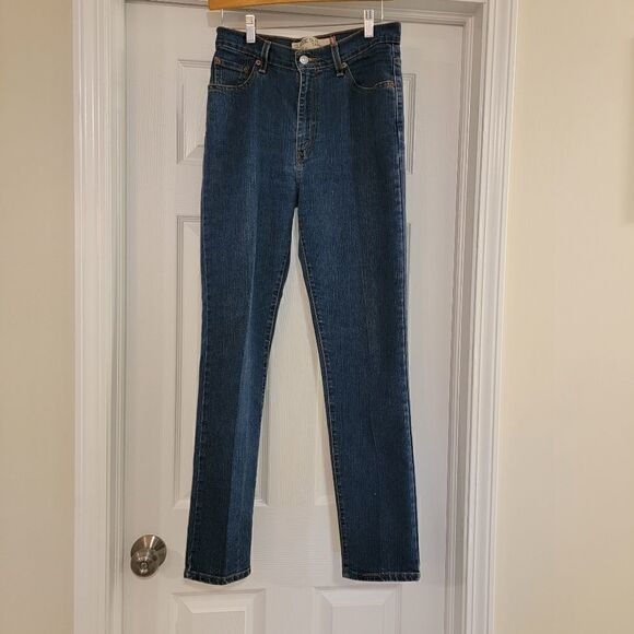 Levi’s 502 Classic Tapered Blue Jeans size 8 M - Picture 1 of 4